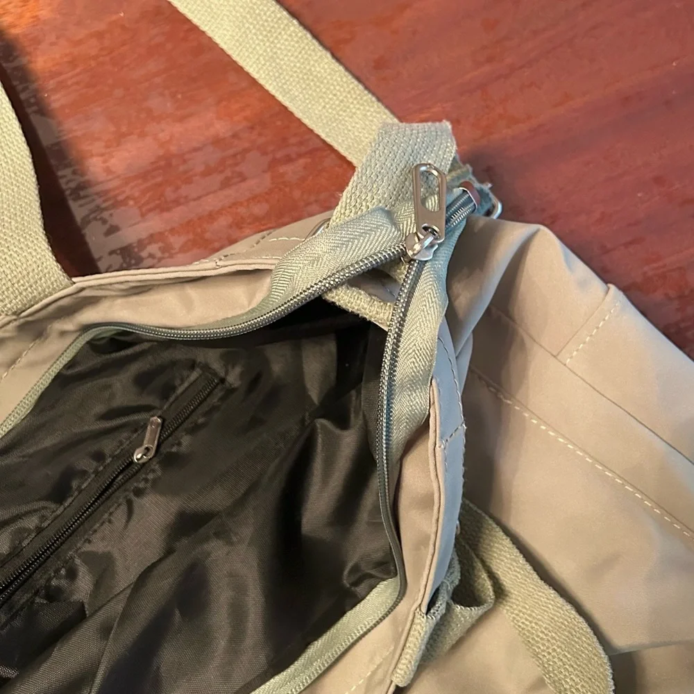 LAST CALL 🤍 sage green messenger / crossbody x shoulder / tote convertible bag